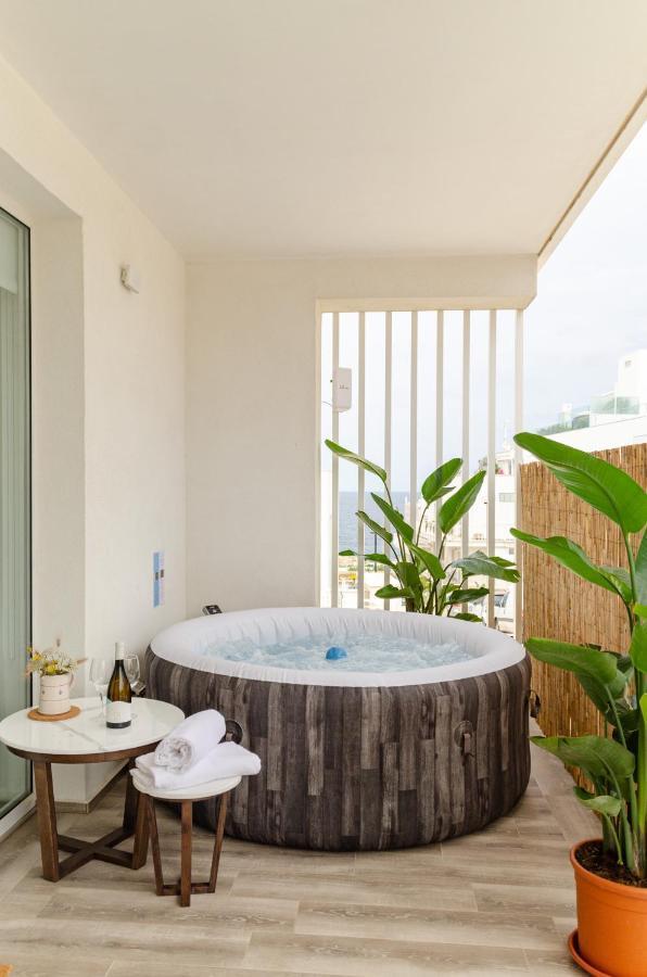 Apartament Apulialux Seaview Prestige Apt / Jacuzzi + Parking Polignano a Mare Zewnętrze zdjęcie