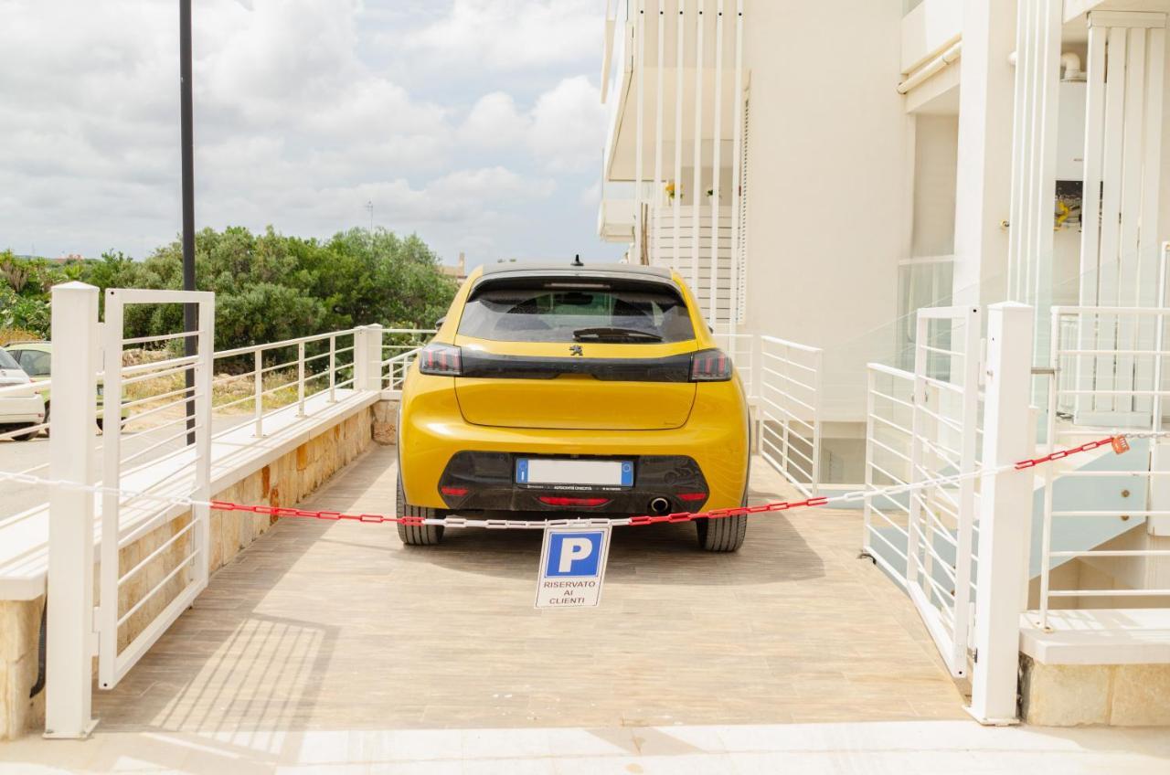 Apartament Apulialux Seaview Prestige Apt / Jacuzzi + Parking Polignano a Mare Zewnętrze zdjęcie