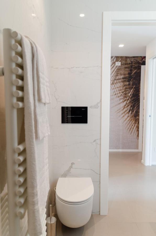 Apartament Apulialux Seaview Prestige Apt / Jacuzzi + Parking Polignano a Mare Zewnętrze zdjęcie